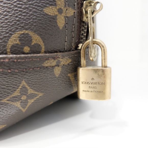 Louis Vuitton Deauville Monogram Handbag - Picture 4 of 6